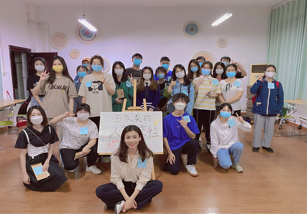 1653997194638077383.png 1653997194638077383.png